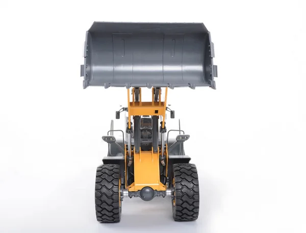 RC4WD 1:14 Scale Earth Mover 870K Hydraulic Wheel Loader w/White Cab RC4WD