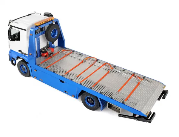 RC4WD 1:14 4x4 Wrecker Flat Bed Hydraulic Tow Truck RC4WD — image 2 of 20