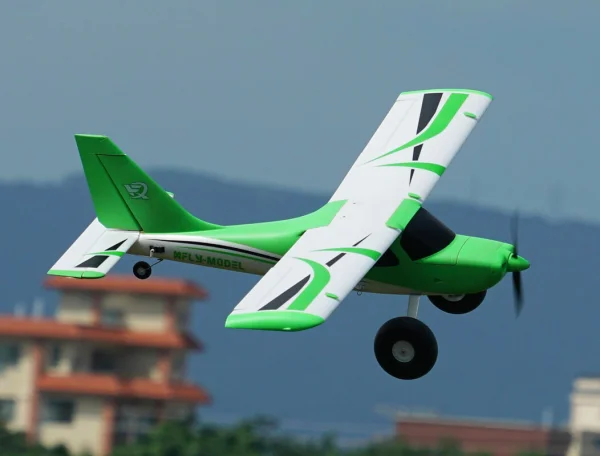 XFly Glastar V2 Bush Trainer 1233mm ARTF - Green