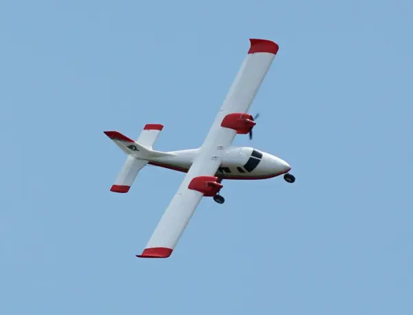 XFly P68 Twin 850mm PNP - Red &mdash; image 9 of 20