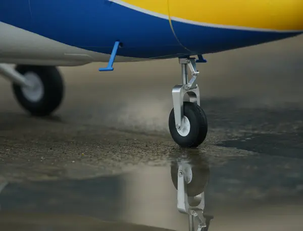 XFly Twin Otter 1800mm With Floats - PNP &mdash; image 4 of 20