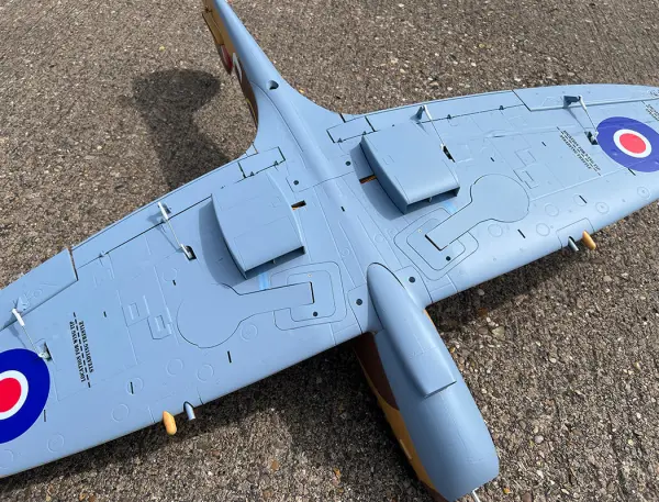 XFly Supermarine Spitfire Mk IX 1200mm - Brown — image 3 of 19