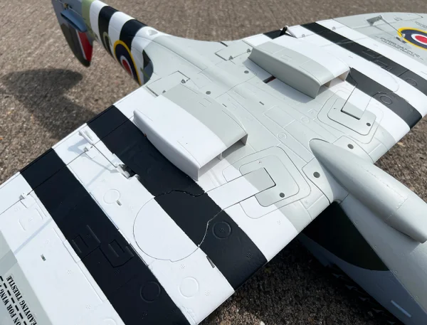 XFly Supermarine Spitfire Mk IX 1200mm - Green