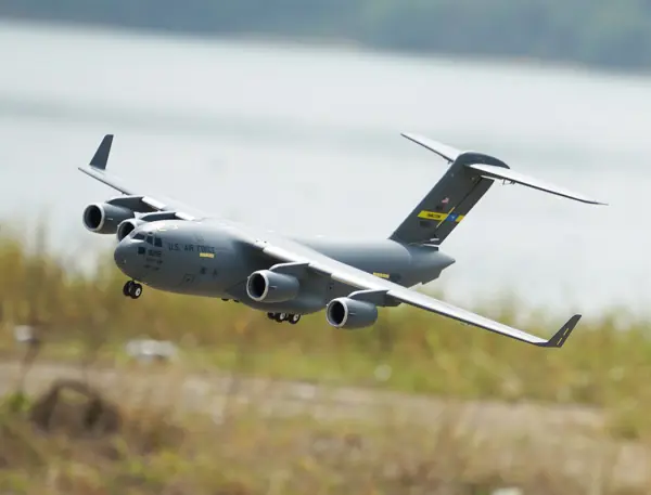 XFly Globemaster C-17 - Quad 40mm EDF 1200mm — image 8 of 20