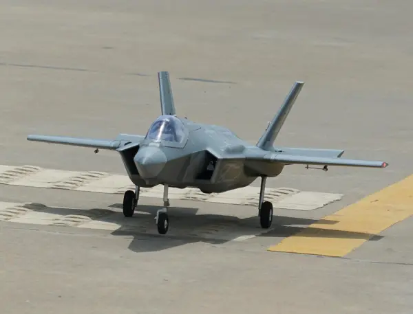 XFly F-35 Lightning 64mm EDF - 750mm With Retracts — image 8 of 20