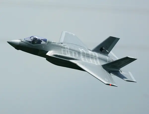 XFly F-35 Lightning 64mm EDF - 750mm — image 4 of 20