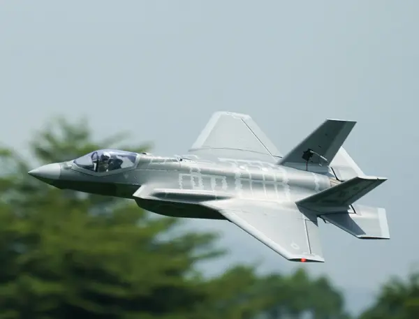 XFly F-35 Lightning 64mm EDF - 750mm — image 8 of 20