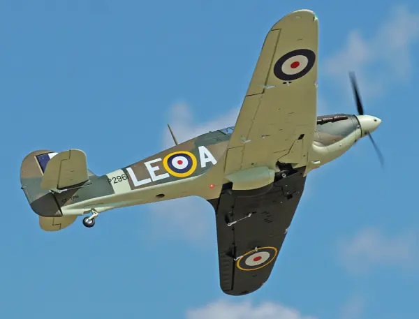 XFly Hawker Hurricane Mk1 Brown/Green 1200mm PNP &mdash; image 6 of 20