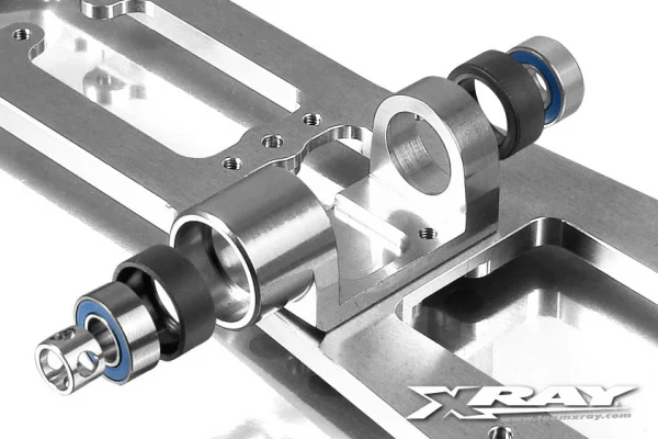 XRay Aluminium Front Middle Shaft Holder - Set — image 3 of 3