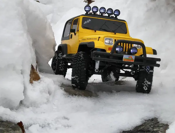 RC4WD Trail Finder 2 Truck Kit SWB — image 8 of 20