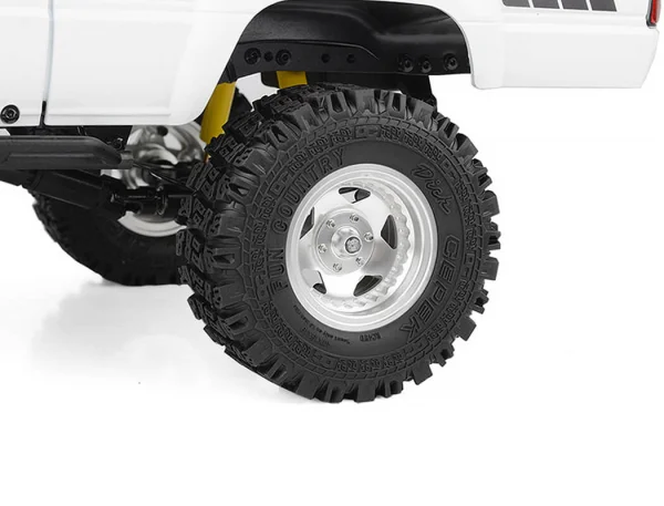 RC4WD Hauler 1.7 Commercial 1:14 Semi Truck Tires — image 7 of 7