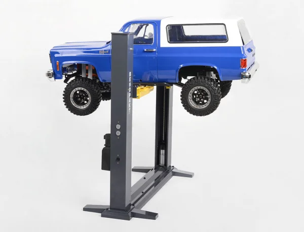 RC4WD 1:10 BendPak XPR-9S Two-Post Auto Lift RC4WD