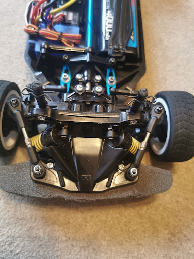TT-02 Front hub DIY mod