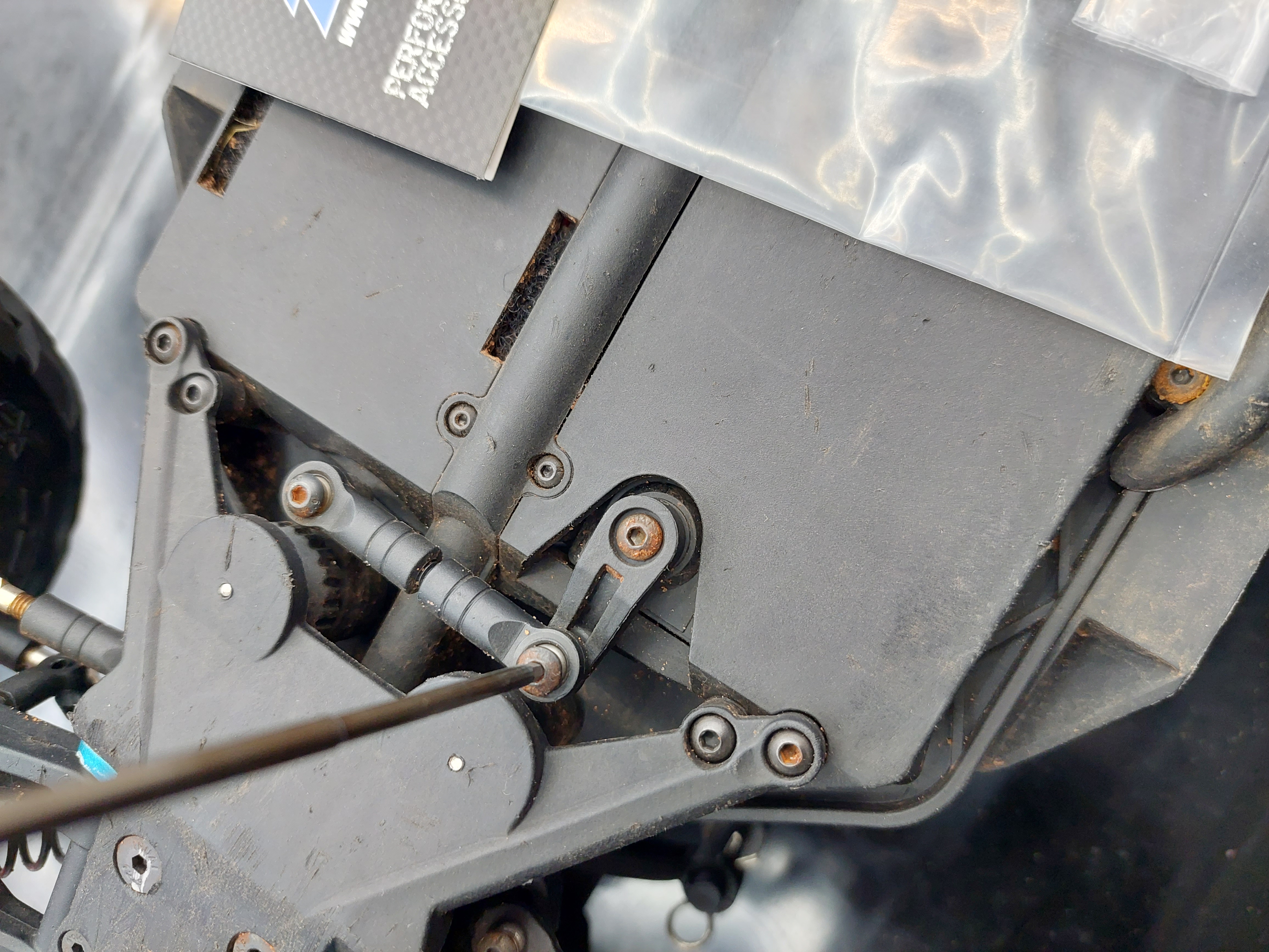 Rival MT10 servo horn upgrade