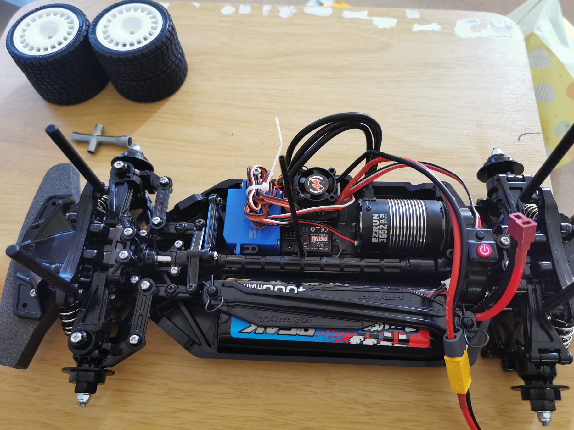 Tamiya TT-02 build by Rich