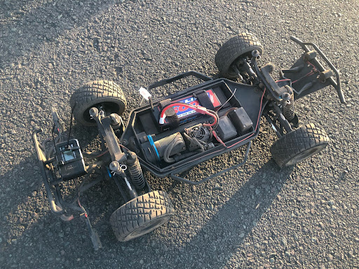 Pro4 SC10 2s vs 3s lipo speed runs