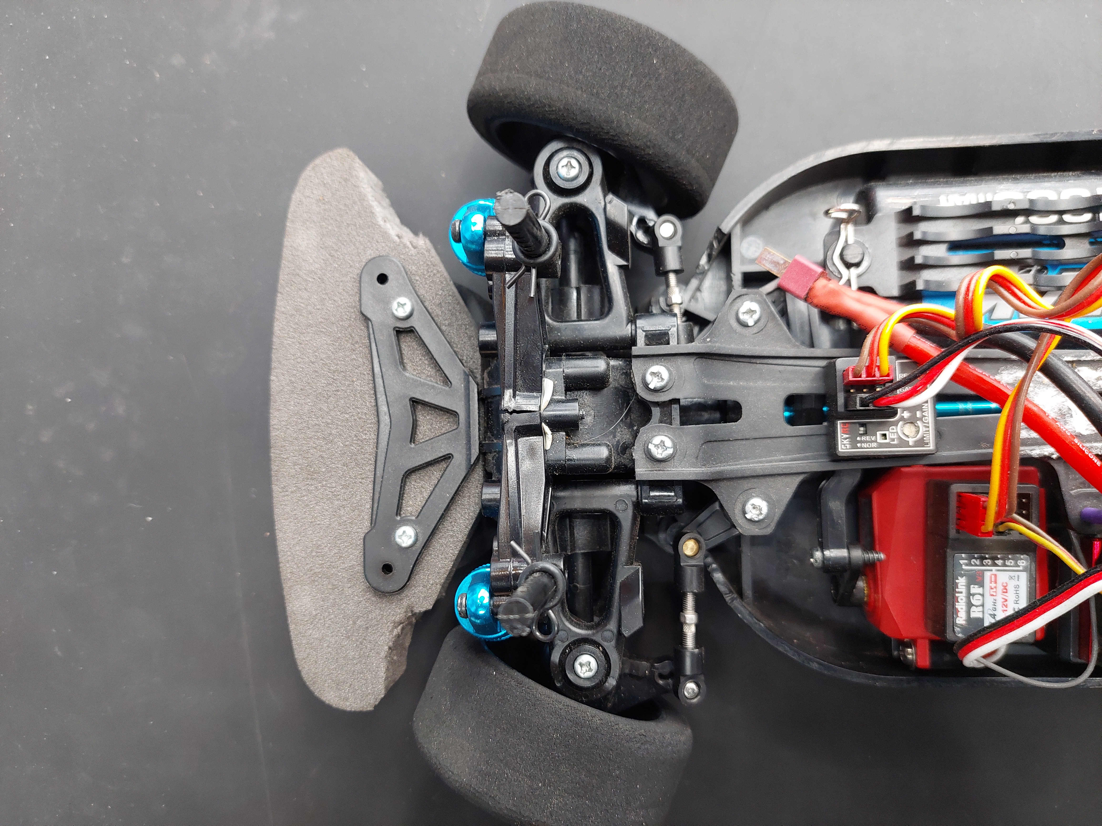 What is a steering gyro?