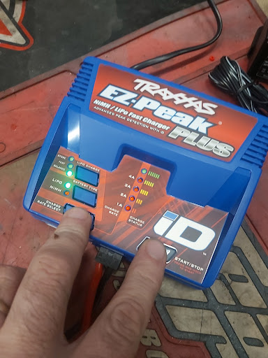Using a Traxxas charger in advanced mode