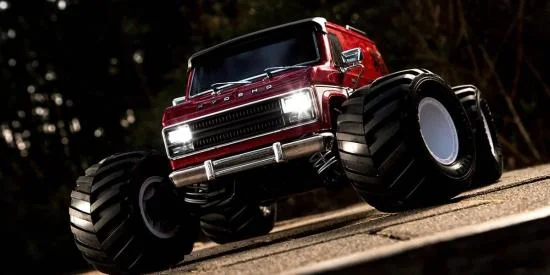 Kyosho Mad Van VE Brushless — image 2 of 12