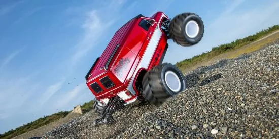 Kyosho Mad Van VE Brushless — image 7 of 12