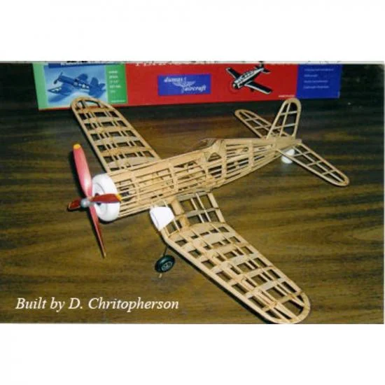 Dumas F4U Corsair (44.5Cm)(213) — image 4 of 5