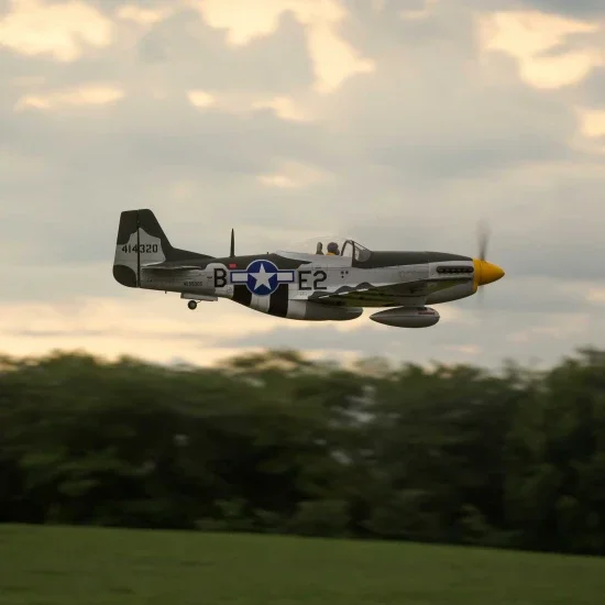 Hangar 9 P-51D Mustang 20cc ARF — image 19 of 31