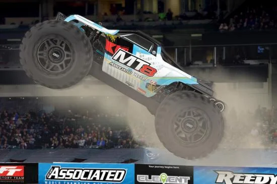 Team Associated Rival MT8 Brushless — image 7 of 13