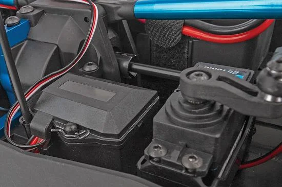 Team Associated Rival MT8 Brushless — image 3 of 13