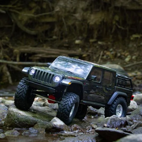 Axial SCX10 III Jeep JT Gladiator RTR — image 6 of 6