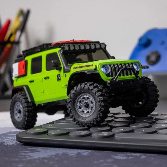 Axial SCX30 Jeep Wrangler JLU &mdash; image 4 of 15