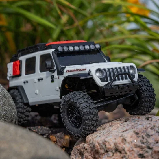 Axial SCX30 Jeep Wrangler JLU &mdash; image 9 of 15