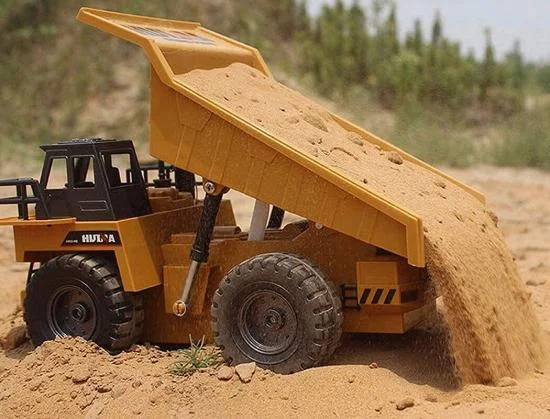 HuiNa 1:18 RC Dump Truck With Die Cast Cab — image 5 of 6