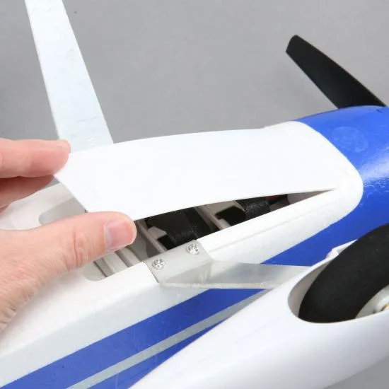 E Flite Valiant 1.3m - BNF Basic — image 9 of 16