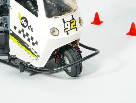 E-Zee RC 1:16 Tricycle RTR — image 2 of 11