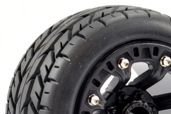 Fastrax 1:16 Eagle Tyres Mounted on Black 8SP 12mm Hex Wheels (2) — image 4 of 4