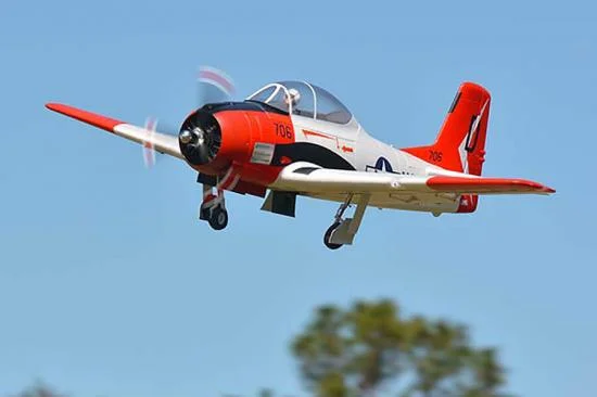 FMS 1400mm T-28D Trojan V4 Red - PNP — image 8 of 9