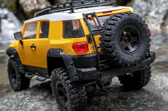 FMS 1:18 Toyota FJ Cruiser RTR — image 2 of 11