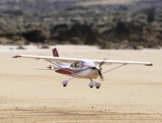 FMS Cessna 182 1500mm - PNP Red — image 4 of 12