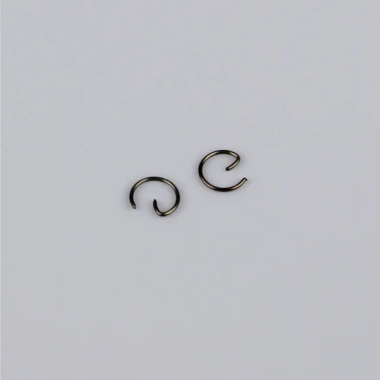 Force W004 Gudgeon Pin C-Clips (2pc) — image 3 of 5