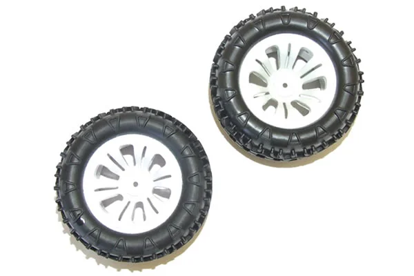 FTX Carnage Tyres Mounted on White Wheels - 1 Pair — image 3 of 3