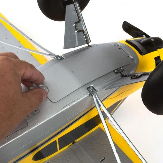 HobbyZone Carbon Cub S+ RTF &mdash; image 12 of 16