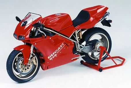 Tamiya Ducati 916 — image 2 of 6