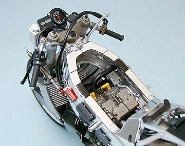 Tamiya Suzuki Rgv-1 Xr89 — image 5 of 8