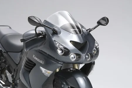 Tamiya Kawasaki Zzr1400 — image 11 of 13