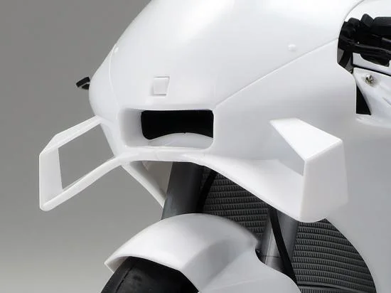 Tamiya Team Suzuki EcStar 1:12 Gsx -Rr 20 — image 15 of 18