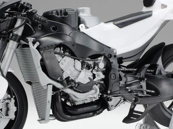 Tamiya Team Suzuki EcStar 1:12 Gsx -Rr 20 — image 14 of 18