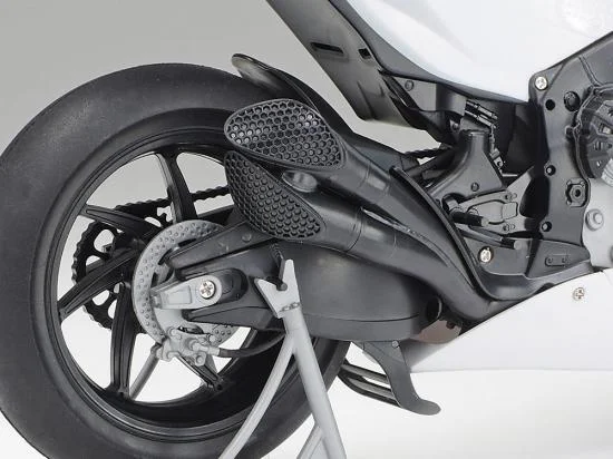 Tamiya Team Suzuki EcStar 1:12 Gsx -Rr 20 — image 13 of 18