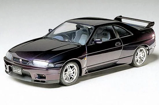 Tamiya Nissan Skyline GT-R V Spec — image 2 of 6