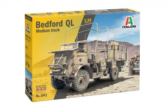 Italeri Bedford QL Truck — image 2 of 5