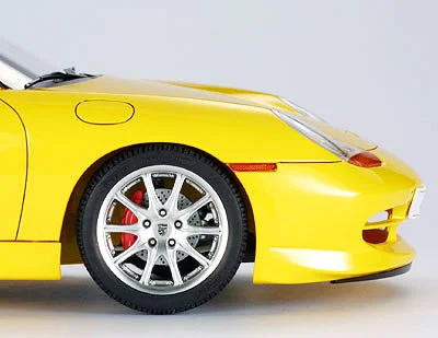 Tamiya Porsche 911 Gt3 — image 5 of 9